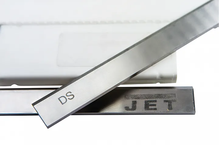 Фото Строгальный нож DS 410x25x3мм (1 шт.) для JPT-410, JWP-16 OS в интернет-магазине ToolHaus.ru